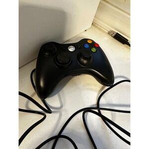 Voyee Wired 360 Controller Model HY4102 Black USB Gamepad for Xbox 360 PC Gaming